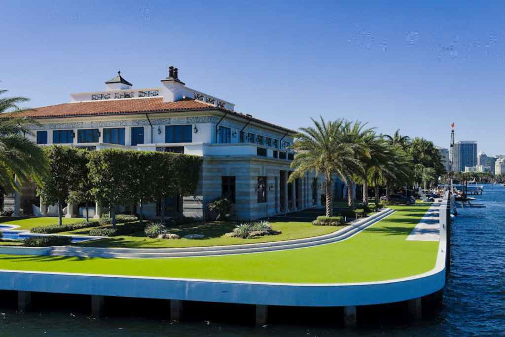 an insight into the top golf courses in the vicinity of Palm Beach Gardens